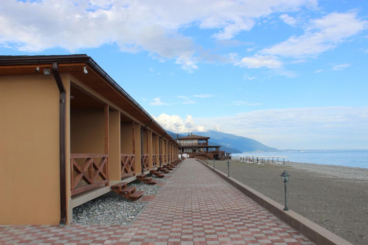Napra Otel Gantiadi Dış mekan fotoğraf