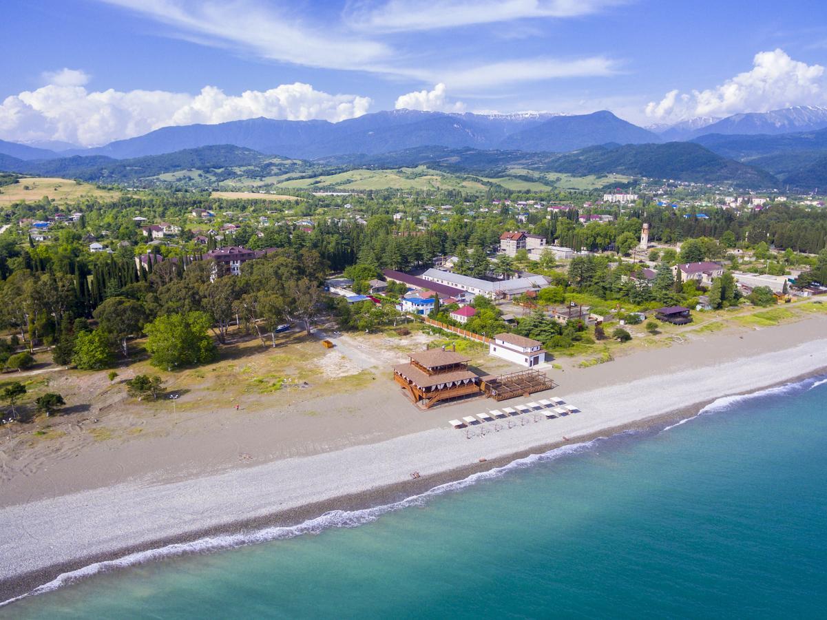 Napra Otel Gantiadi Dış mekan fotoğraf