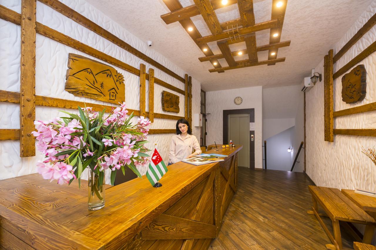 Napra Otel Gantiadi Dış mekan fotoğraf